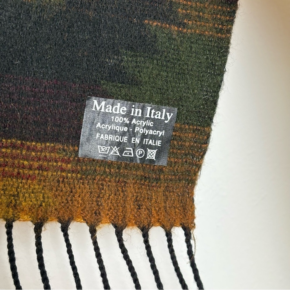 MADE in ITALY Aztec Design Fall Winter Colors Fringe Rectangular Neck Scarf - Picture 3 of 8